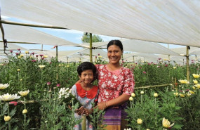 ep thin thin mar es una mujer de myanmar que ha conseguido sacar adelante a su familia gracias a las