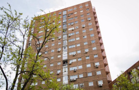 ep un edificio del distrito de arganzuela en madrid espana ep un edificio del distrito de arganzuela en madrid espana