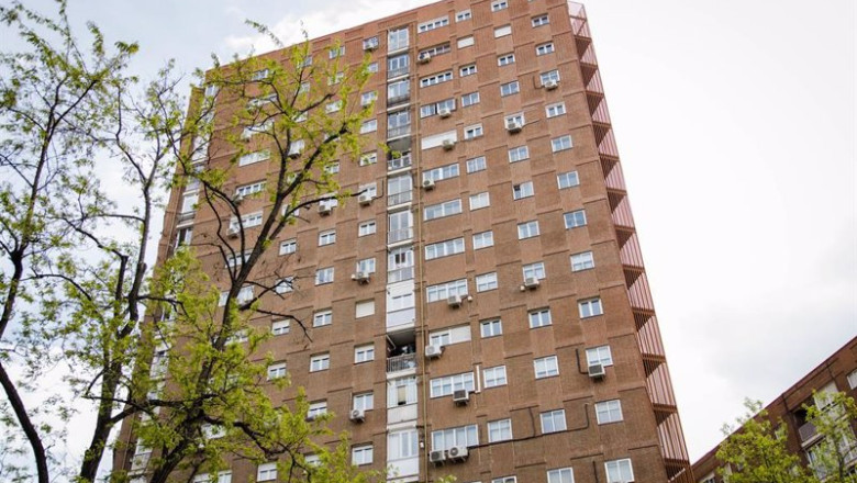 ep un edificio del distrito de arganzuela en madrid espana ep un edificio del distrito de arganzuela en madrid espana