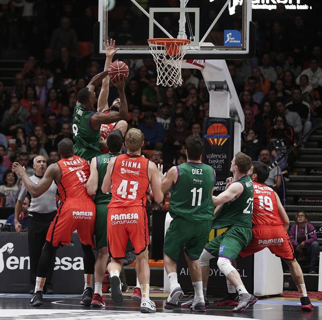 Valencia Basket - Unicaja | ACB PHOTO/M.Á. POLO ep valencia basket - unicaja 20170327170602