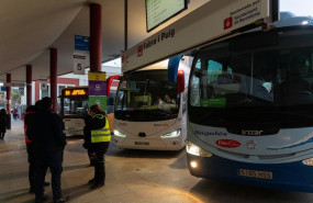 ep archivo   autobuses en la estacion de fabra i puig a 23 de enero de 2026