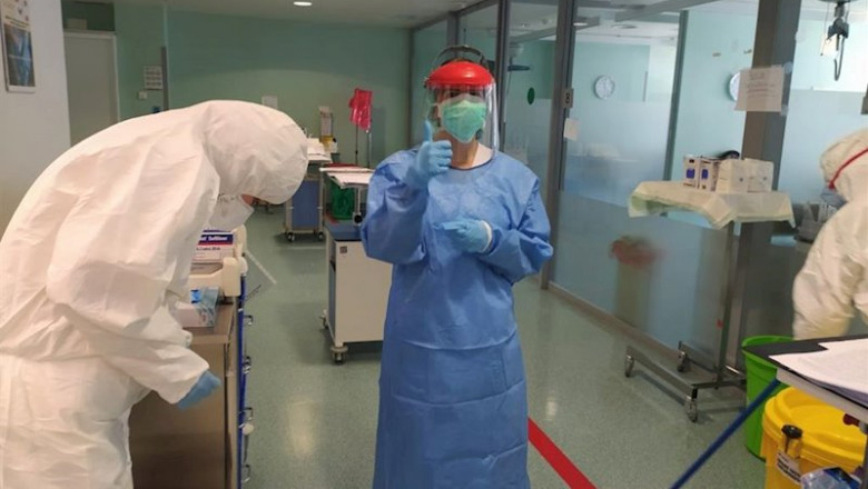 El Hospital San Cecilio Pone En Marcha Medidas Para Facilitar La Recuperación De Pacientes Hospitalizados Con Coronavirus, A Través Del Servicio De Medicina Física Y Rehabilitación | JUNTA DE ANDALUCÍA ep el hospital san cecilio pone en marcha medidas para facilitar la recuperacion de pacientes