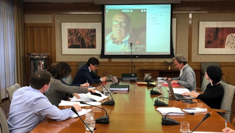 ep el ministro de sanidad salvador illa se reune por videoconferencia con el consejero de andalucia ep el ministro de sanidad salvador illa se reune por videoconferencia con el consejero de andalucia