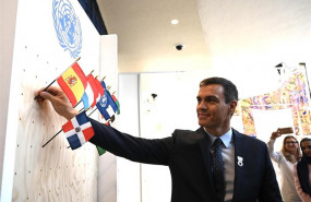 ep el presidente del gobierno en funciones pedro sanchez graba mensajes para las redes sociales