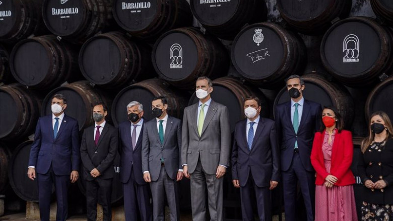 ep el rey felipe en las bodegas barbadillo de sanlucar de barrameda