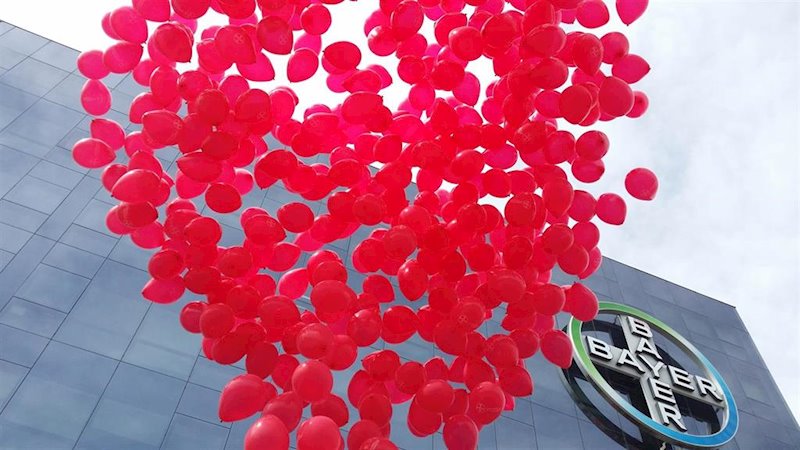 ep globos en la sede de bayer