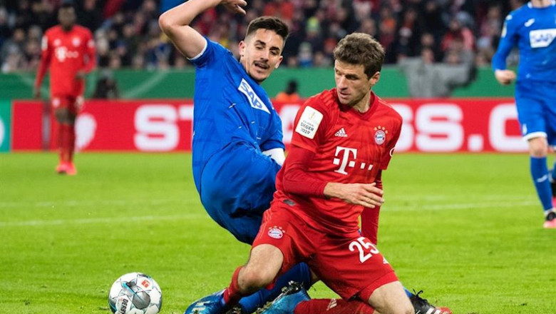 ep huebner pelea cn muller por el balon ep huebner pelea cn muller por el balon