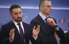 ep i-d lidervox santiago abascal ysecretario generalpartido javier ortega smith duranteruedaprensacongresolos diputados ep i-d lidervox santiago abascal ysecretario generalpartido javier ortega smith duranteruedaprensacongresolos diputados