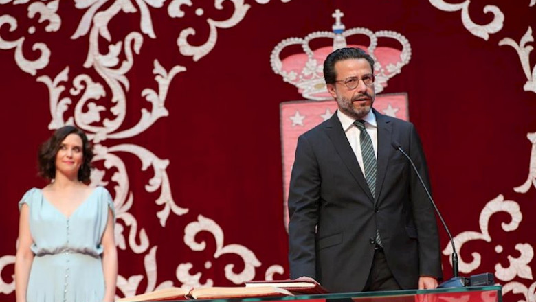 Imagen de archivo del consejero de Hacienda y Función Pública, Javier Fernández-Lasquetty, junto a la presidenta regional Isabel Díaz Ayuso. | Jesús Hellín - Europa Press - Archivo ep imagen de archivo del consejero de hacienda y funcion publica javier fernandez-lasquetty junto a