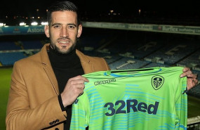 ep kiko casilla ficha por el leeds united