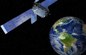 ep satelite amazonas 4hispasat