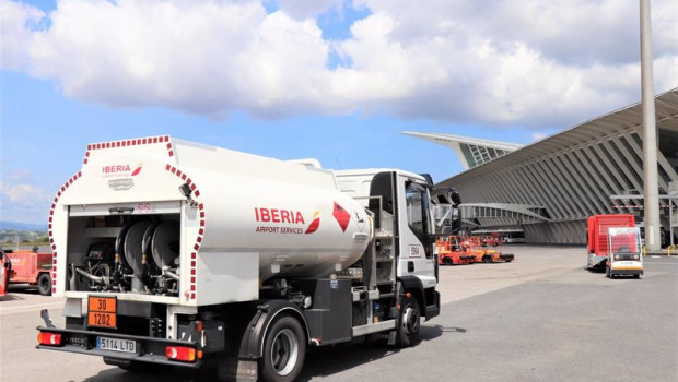 ep servicios de handling con combustible renovable en el aeropuerto de loiu bizkaia