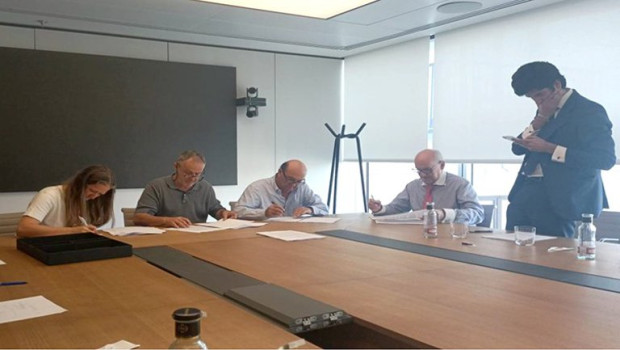 ep sindicatos firman el convenio estatal de estaciones de servicio