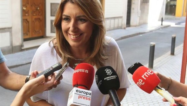 ep susana diaz atiendelos periodistasdecomision ejecutivapsoe-a