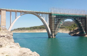 ep viaducto de entrepenas en la carretera n 204 provincia de guadalajara