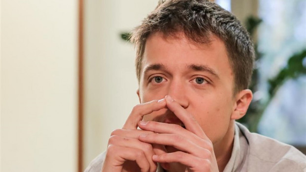 ep video errejon vevox como companero acusica que es ferozmas debil y hacepelotaquemas fuerte