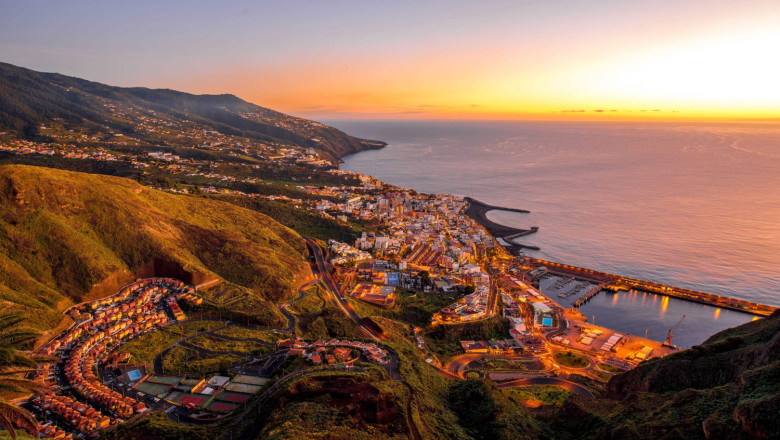 santa cruz de tenerife spain gettyimages 513582498 1 compressed santa cruz de tenerife spain gettyimages 513582498 1 compressed