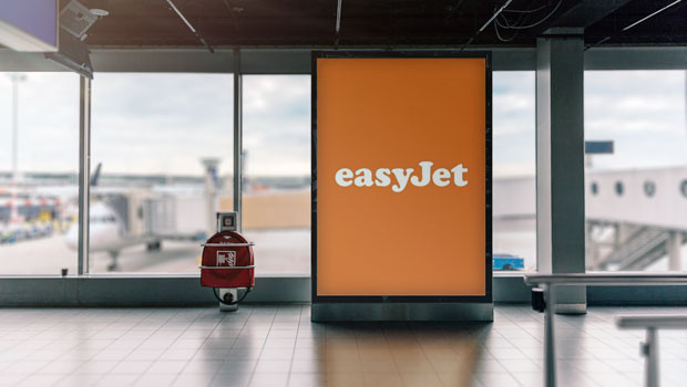 dl easyjet ezj 4