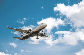 ep archivo   avion en pleno vuelo