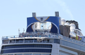 ep archivo el buque trasatlantico anthem of the seas atracado en el puerto de a coruna para salir ep archivo el buque trasatlantico anthem of the seas atracado en el puerto de a coruna para salir