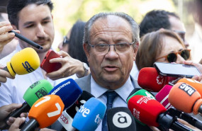 ep archivo   el consejero de economia y hacienda juan alfonso ruiz molina durante una reunion del