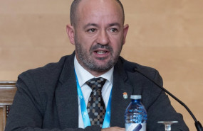 ep archivo   el patron mayor de burela basilio otero es reelegido presidente de las cofradias