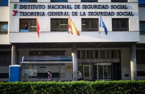 ep archivo   fachada del instituto nacional de la seguridad social en pamplona navarra