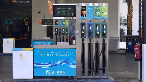 ep archivo   repsol lanza la marca comercial de su combustible premium diesel nexa 100 renovable