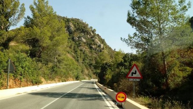 ep cv-675barxgandia carretera precaucion circulacion via carril