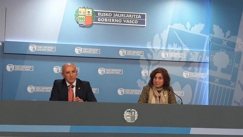 El Gobierno Vasco presenta un borrador de ley de memoria histórica para reparar a las víctimas del franquismo. | AMA (EUROPA PRESS) ep el gobierno vasco presenta un borrador de ley de memoria historica para reparar a las victimas