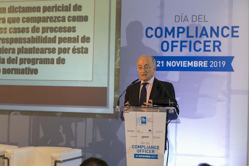 ep el magistrado de la sala segunda del tribunal supremo vicente magro