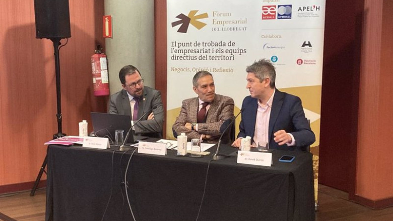 ep el presidente de renfe raul blanco el presidente del frum empresarial del llobregat santiago ep el presidente de renfe raul blanco el presidente del frum empresarial del llobregat santiago