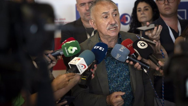 ep el secretario general de ugt pepe alvarez ofrece declaraciones a los medios en la cumbre
