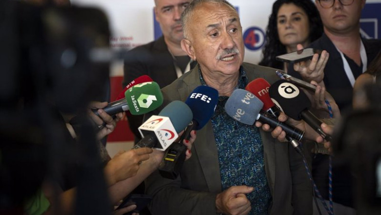 El secretario general de UGT, Pepe Álvarez, ofrece declaraciones a los medios en la Cumbre Internacional de la Semana de 4 días, en el Centro Deportivo-Cultural Petxina | Jorge Gil - Europa Press ep el secretario general de ugt pepe alvarez ofrece declaraciones a los medios en la cumbre