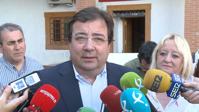 Fernández Vara, Declara Ante Los Medios | EUROPA PRESS ep fernandez vara declaralos medios