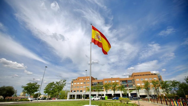 ep imagen de recurso de una bandera espanola en la localidad madrilena de las rozas