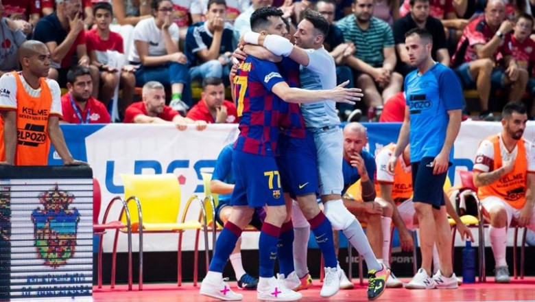 Los jugadores del Barça celebran un gol en la Supercopa de España 2019. | LNFS ep los jugadores del bara celebran un gol en la supercopa de espana 2019