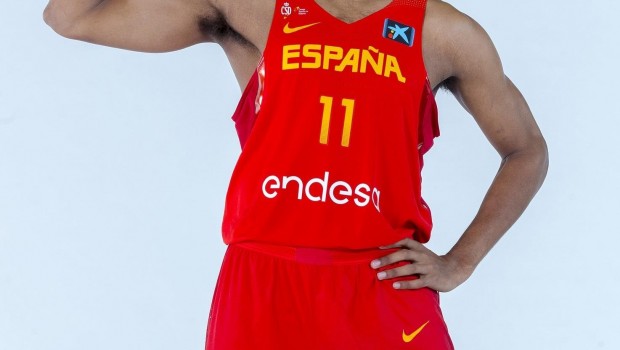 ep sebas saizla camisetala seleccion espanola