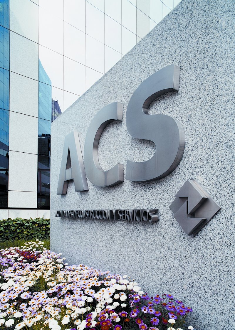 ACS cae en bolsa después del desplome de su beneficio neto en el primer semestre