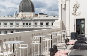 ep terraza de la planta 9 del hotel pestana cr7 gran via madrid